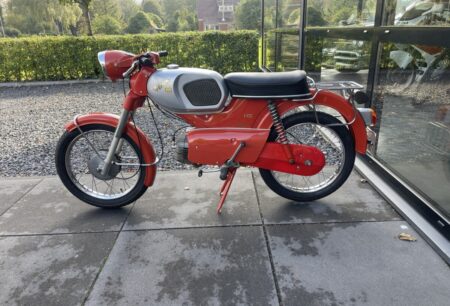Mooie originele Zwitserse Kreidler RS